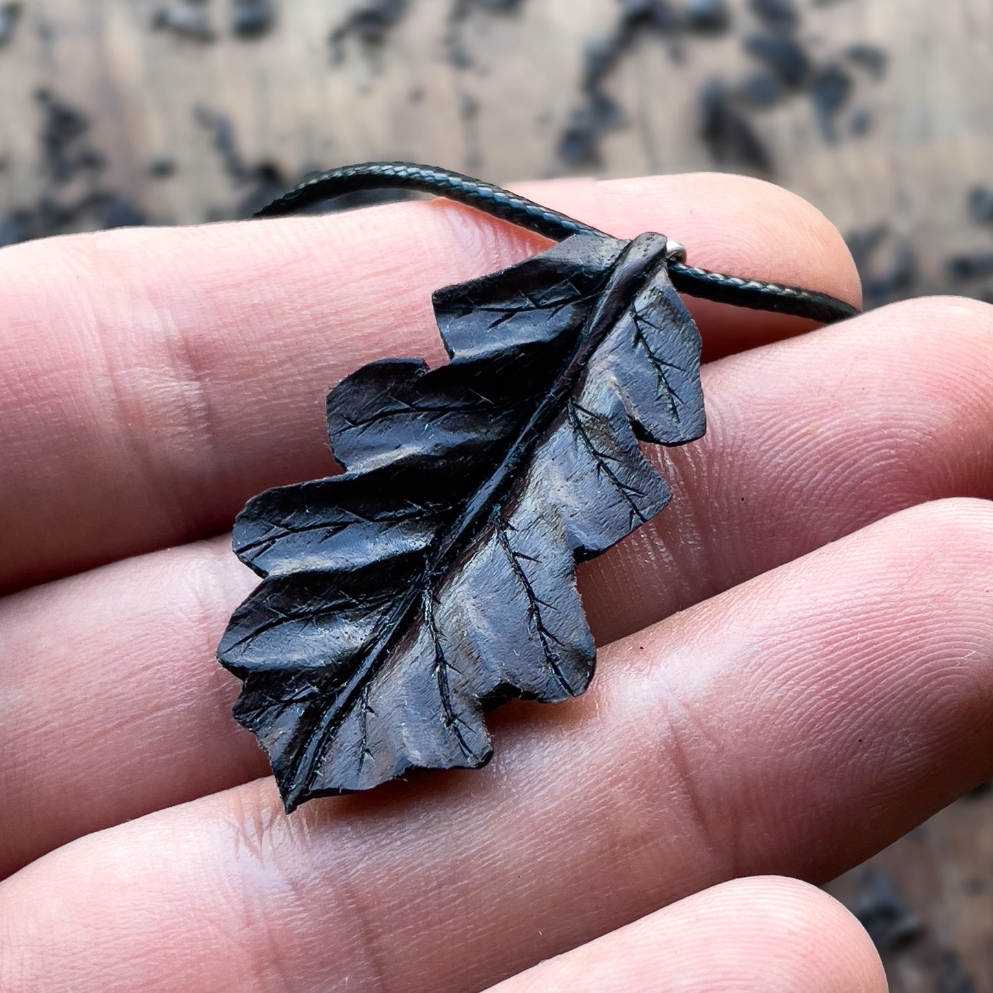 Oak Leaf Pendant - Autumn Whisper