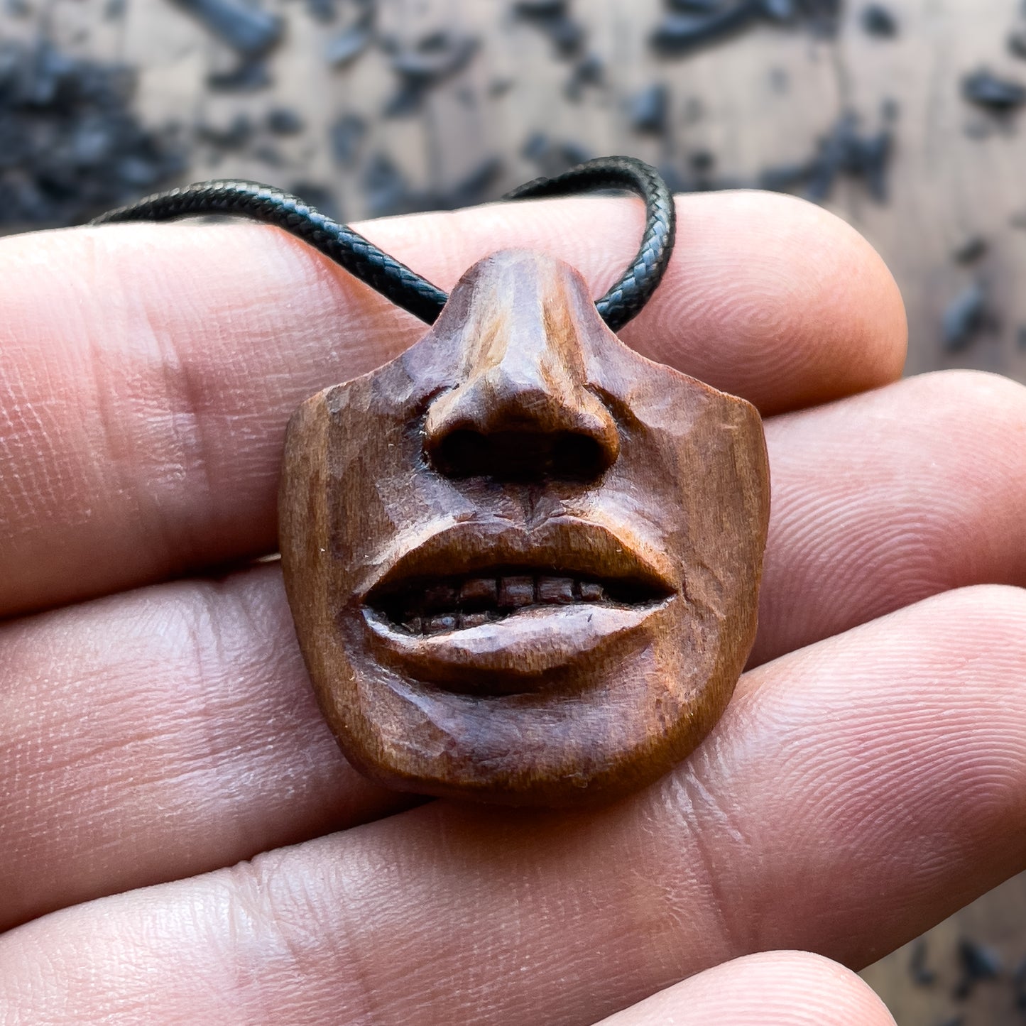 Biting Lips Pendant