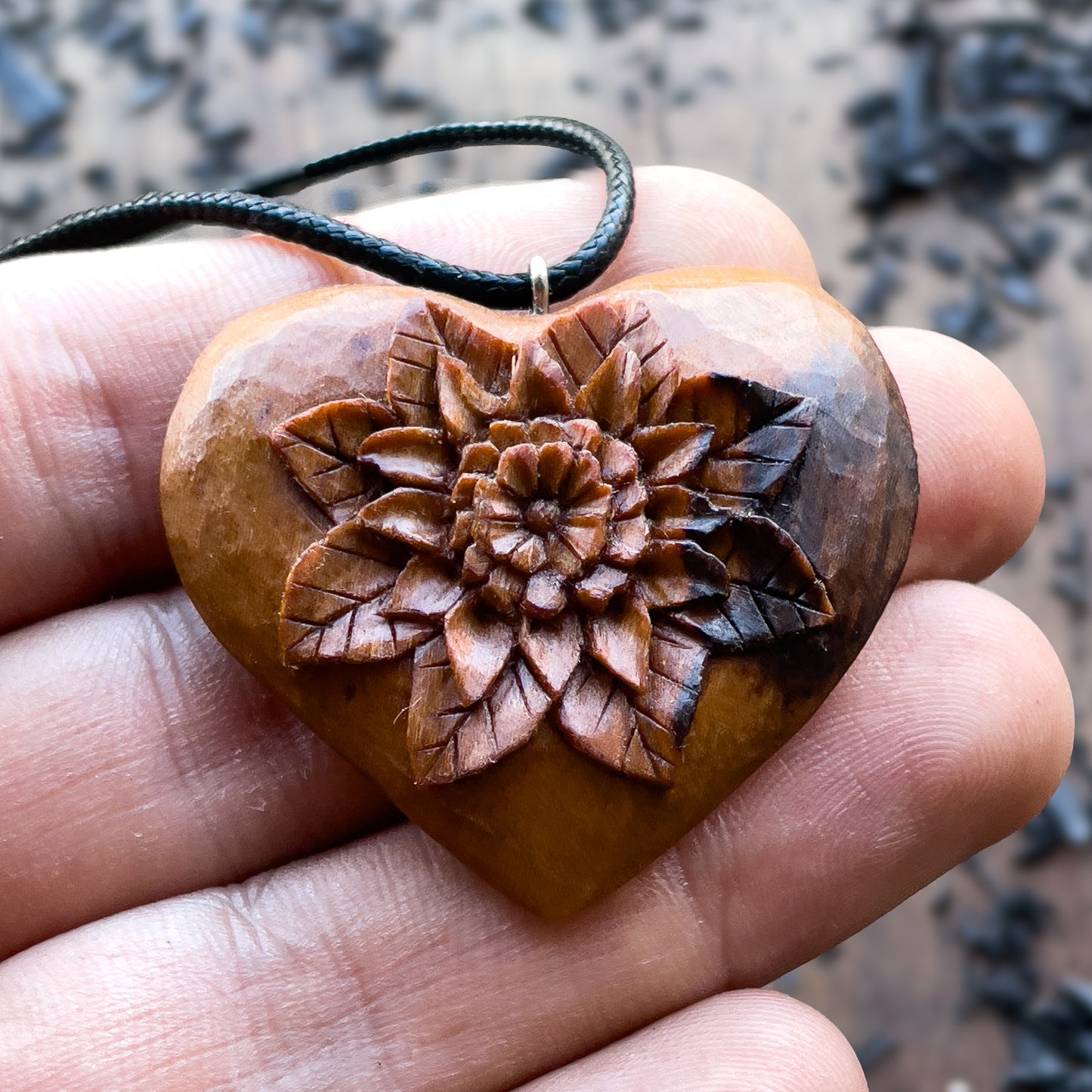 Mandale Flower Heart Pendant