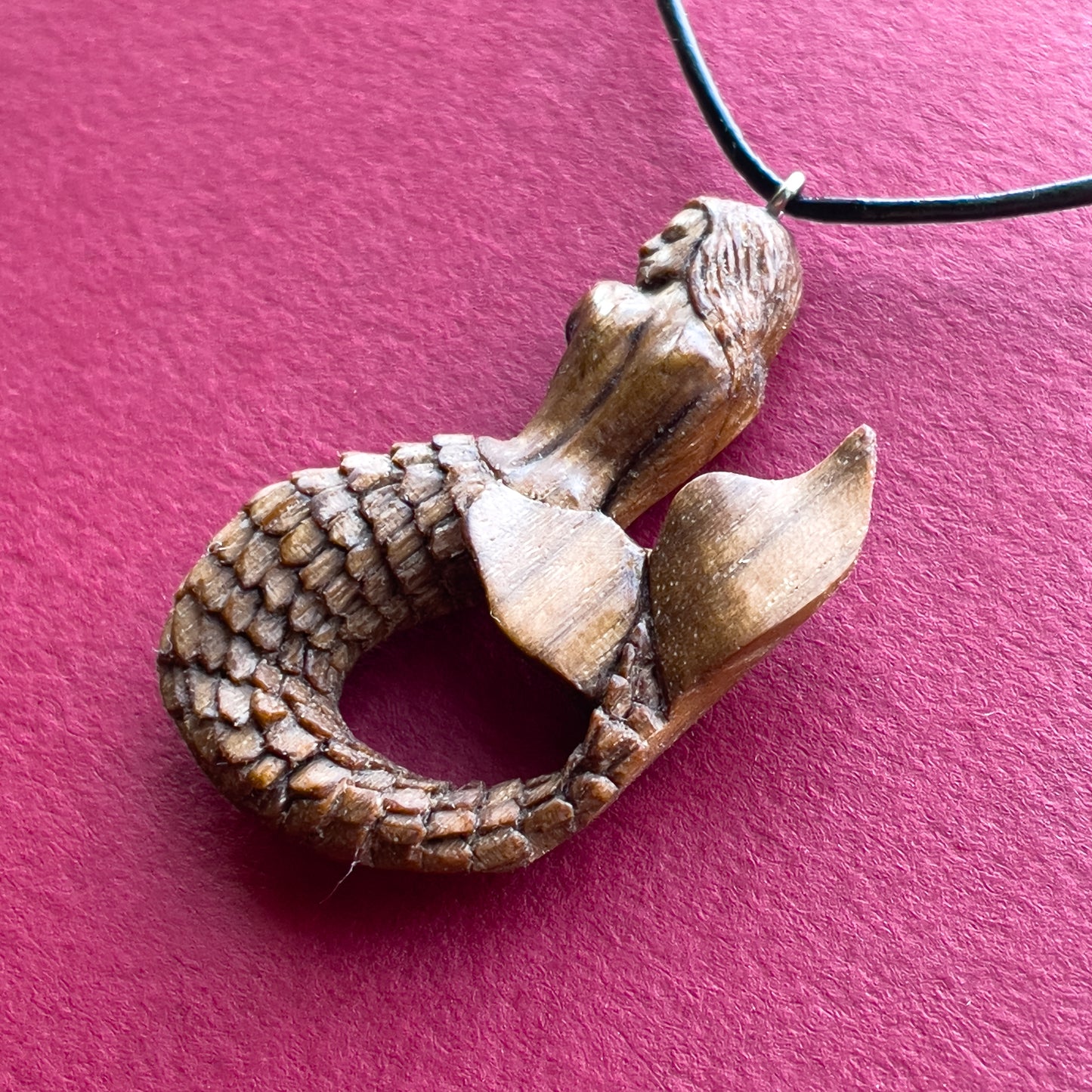Mermaid Pendant – Silent Turning