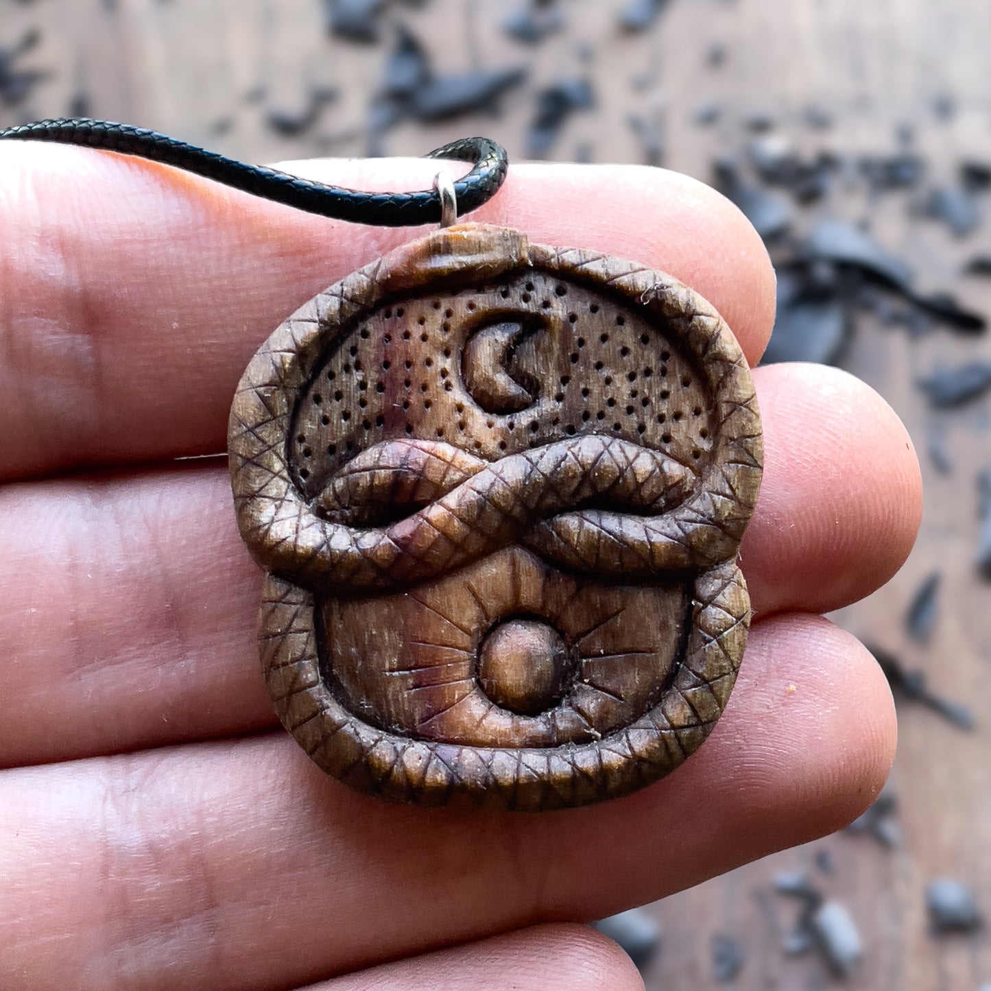 Auryn Uroboro Sun And Moon Pendant