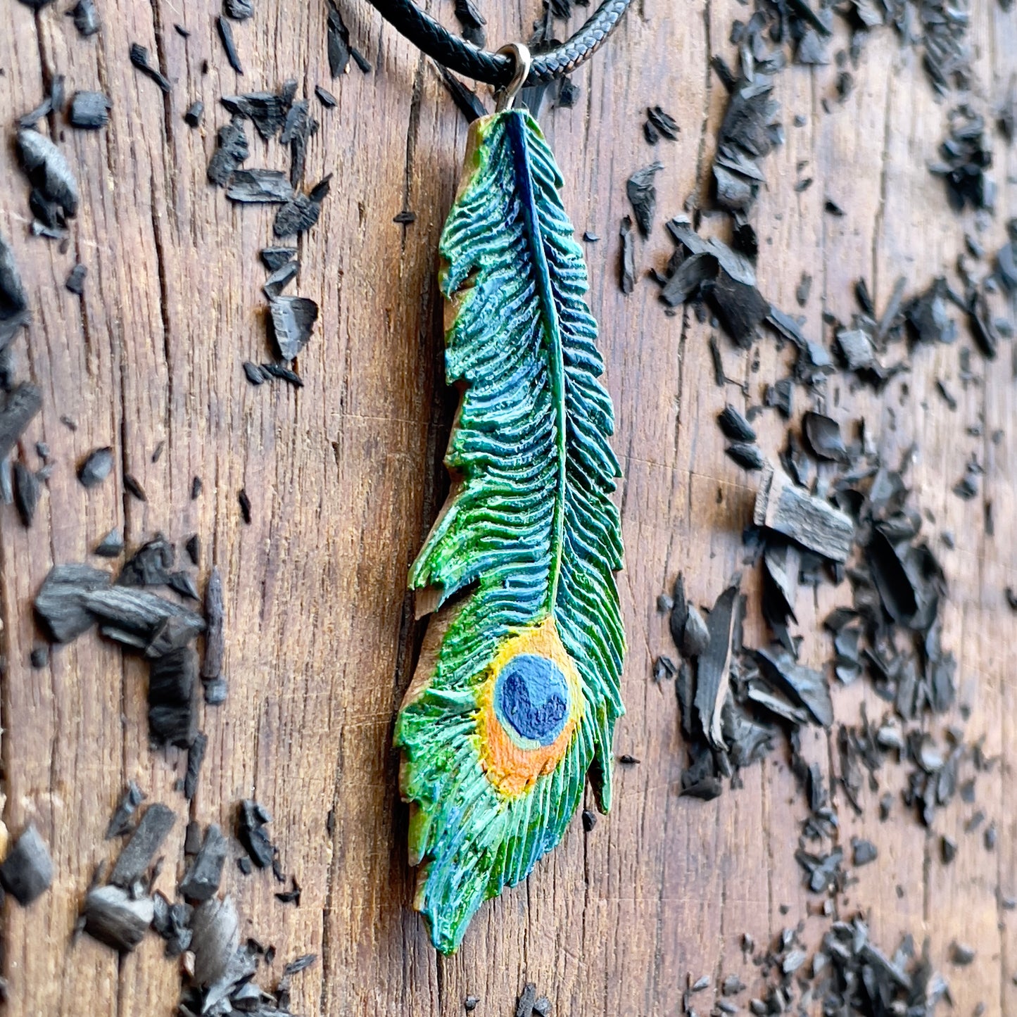 Peacock Feather Walnutood Pendant