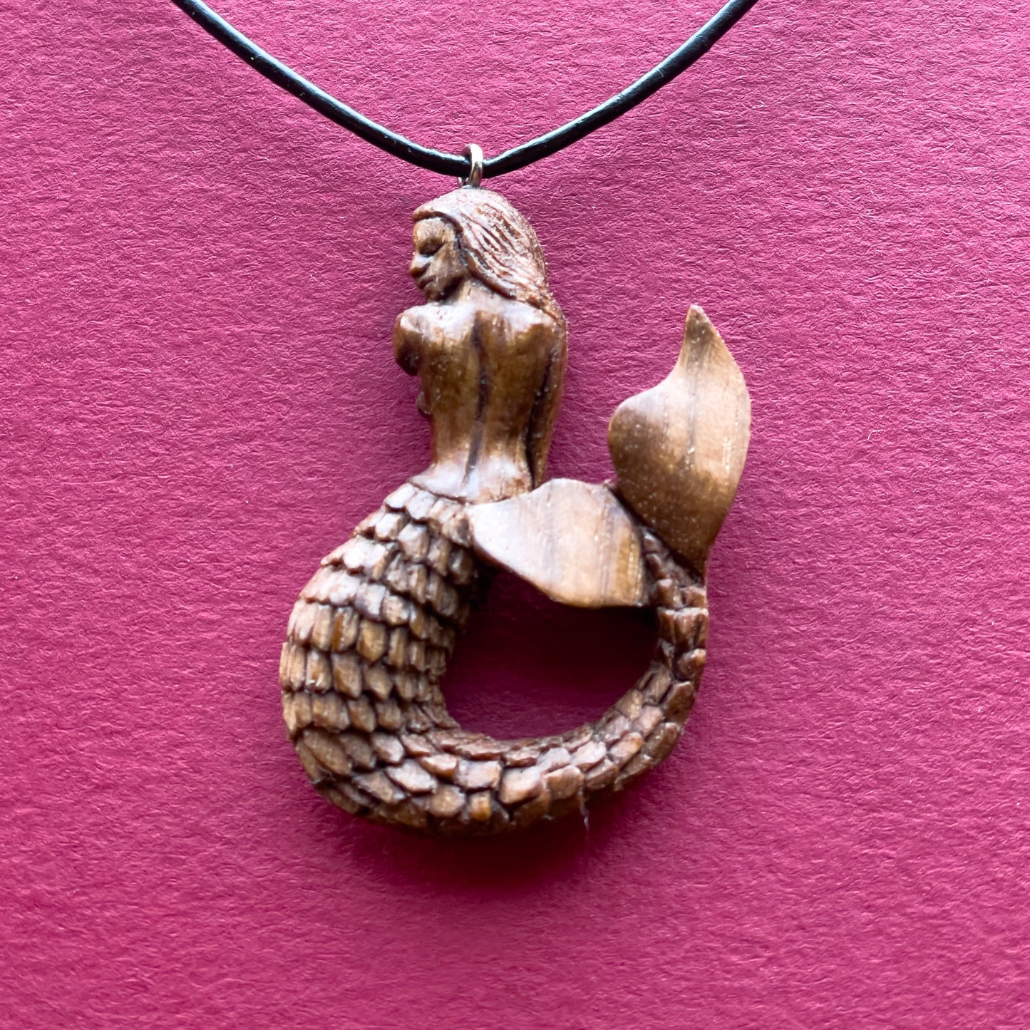 Mermaid Pendant – Silent Turning
