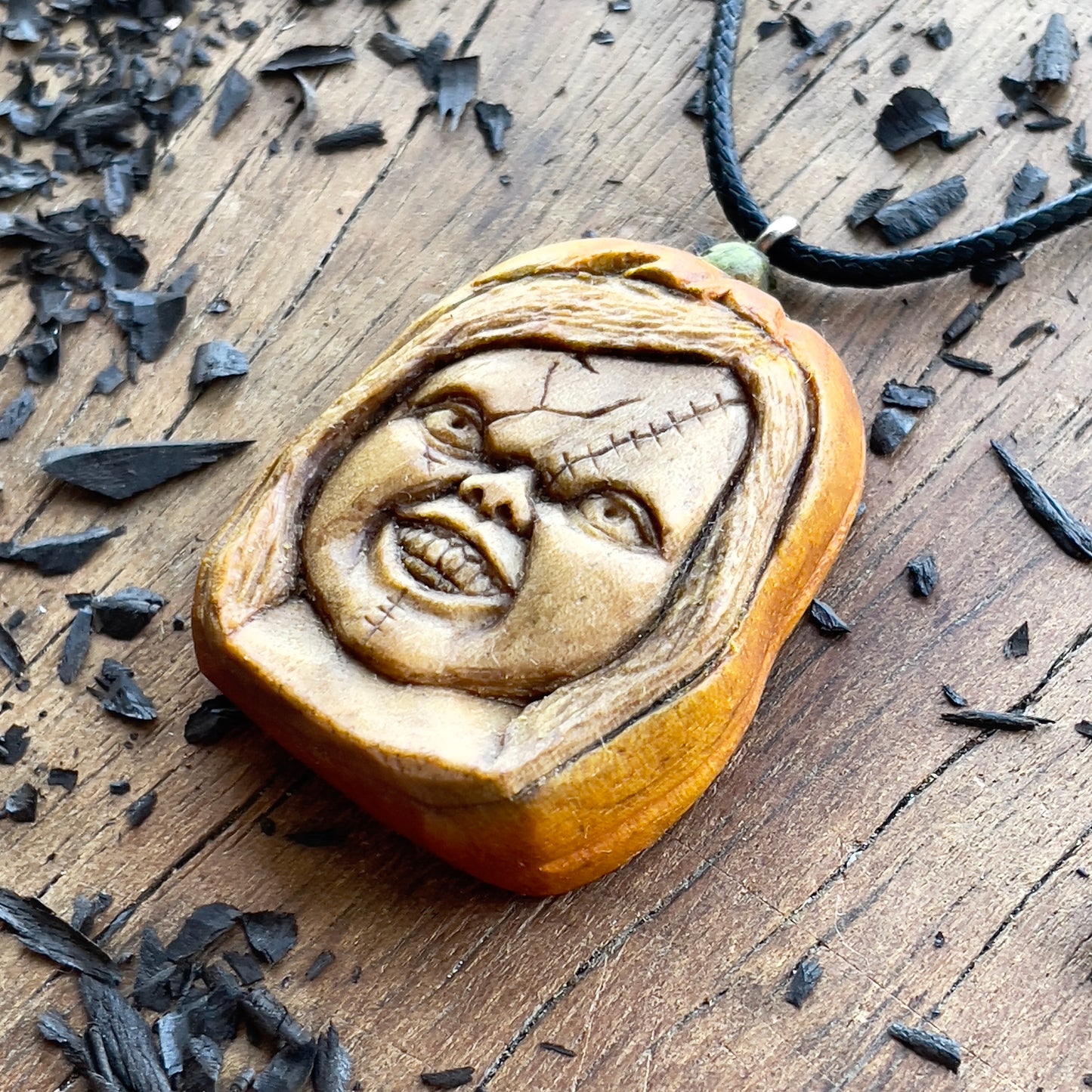 Halloween Pendant – Chucky's Doll Face
