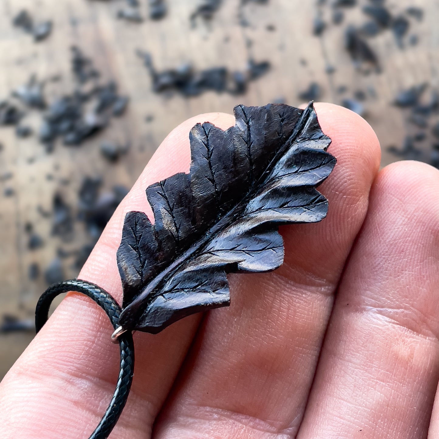 Oak Leaf Pendant - Autumn Whisper