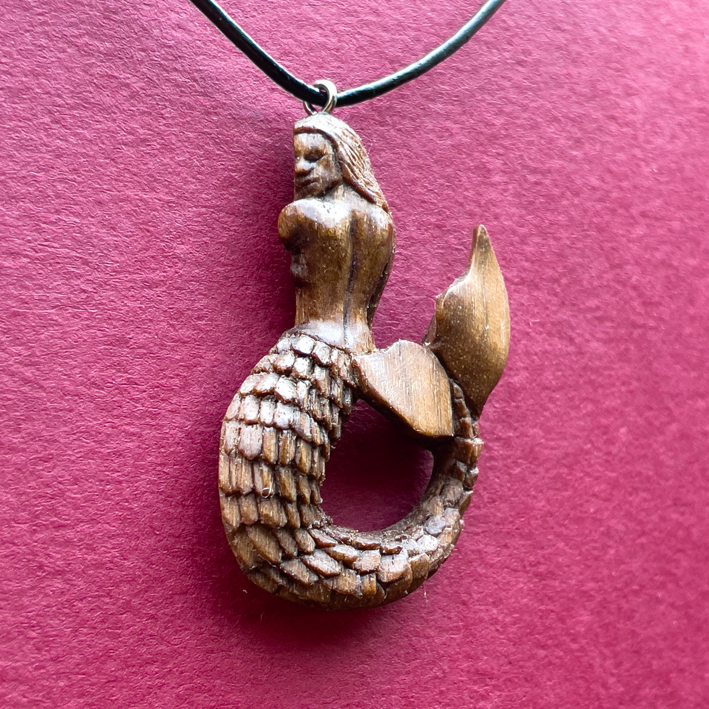 Mermaid Pendant – Silent Turning