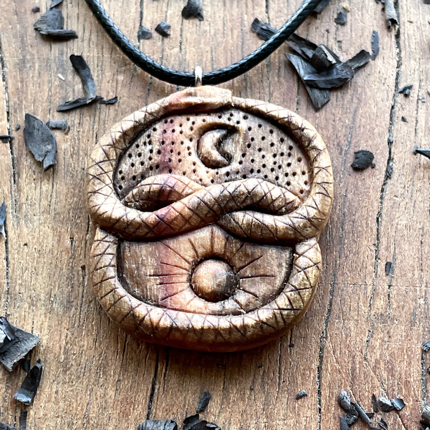 Auryn Uroboro Sun And Moon Pendant