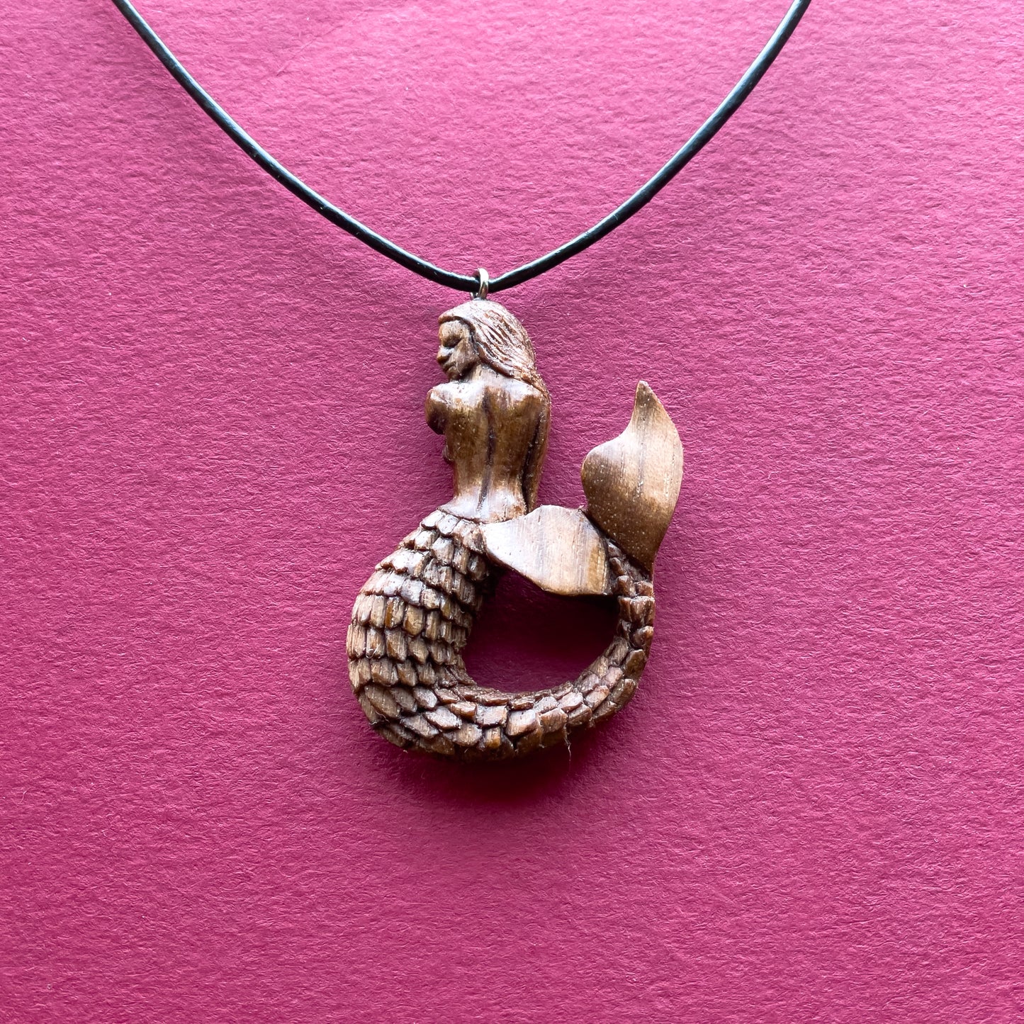 Mermaid Pendant – Silent Turning