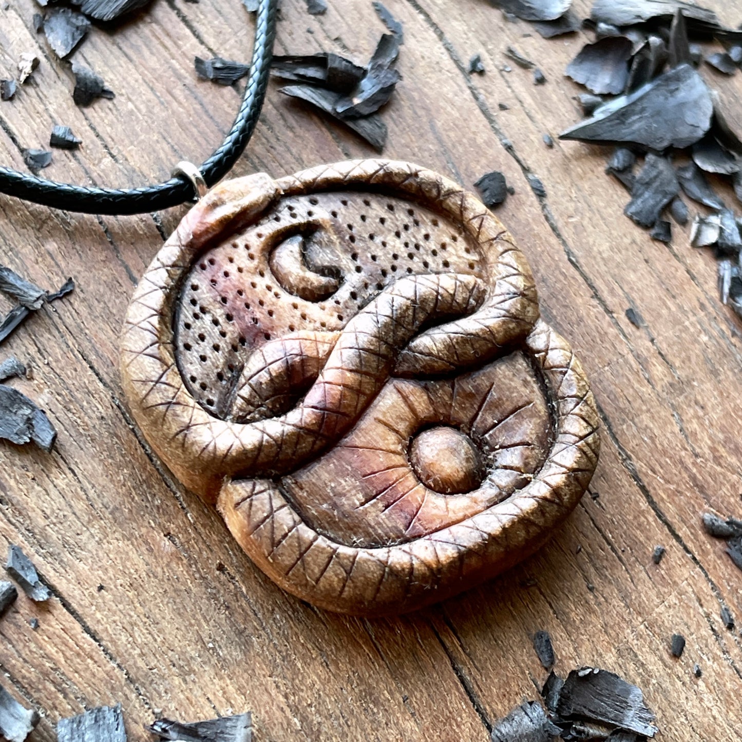Auryn Uroboro Sun And Moon Pendant