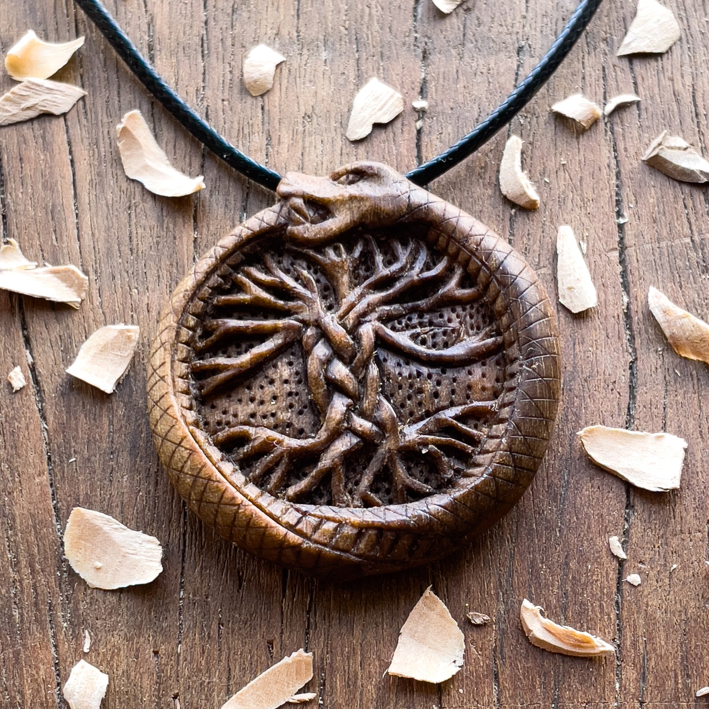 Ouroboros Pendant – Yggdrasil Design