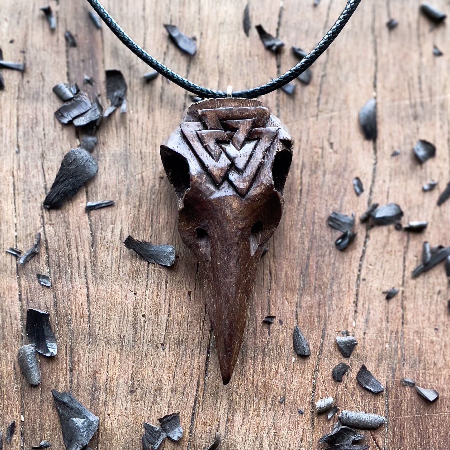 Raven Skull Pendant – Valknut Edition