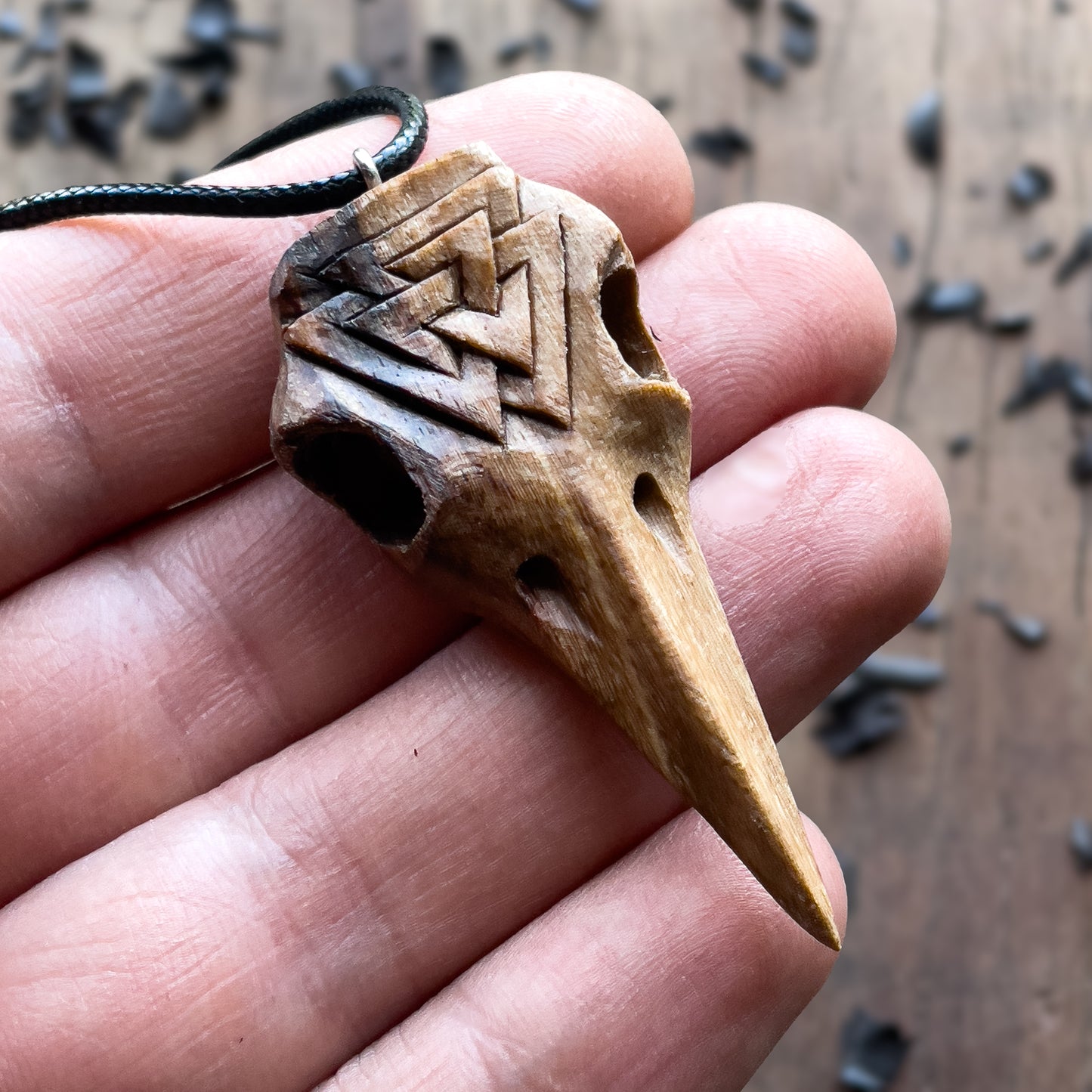 Raven Skull Pendant – Valknut Edition