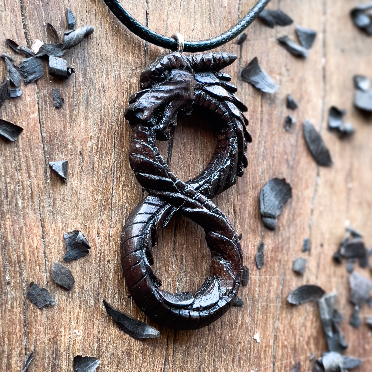 Ciondolo drago Ouroboros