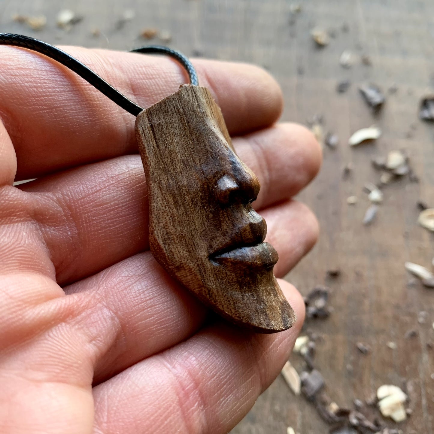 Nose and Lips Pendant
