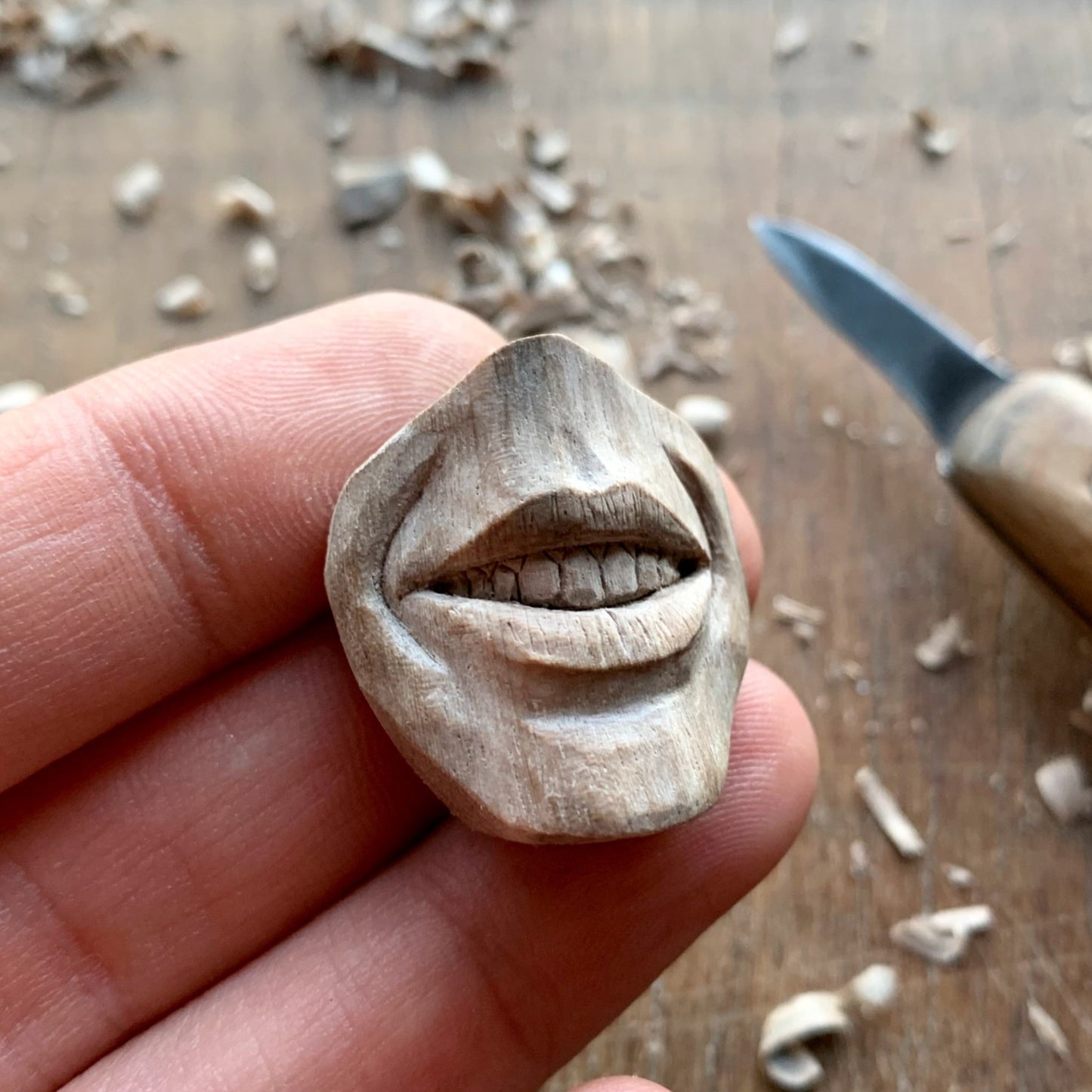 “Happy Expression” Smiling Mouth Pendant