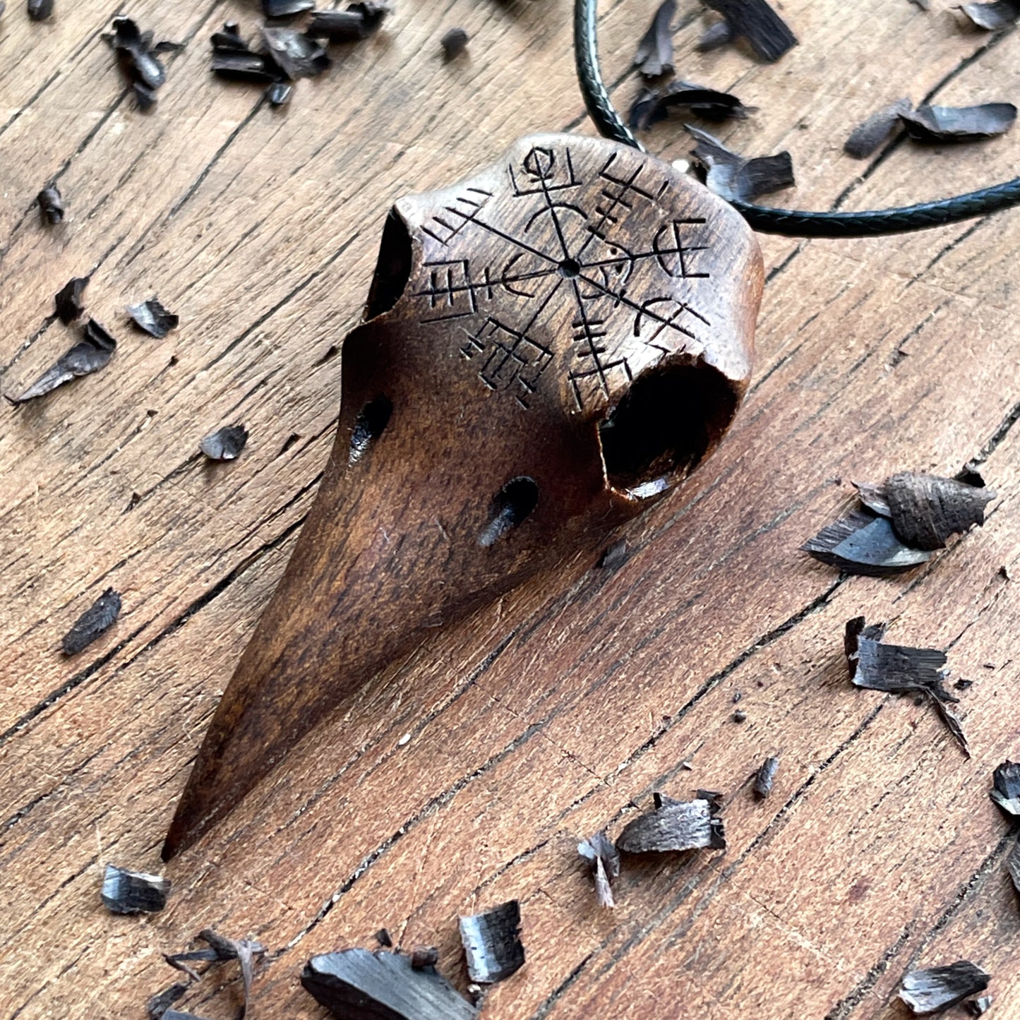 Raven Skull “Vegvísir” Pendant