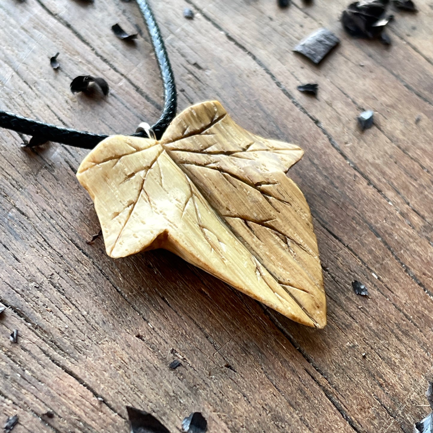 Ivy Leaf Pendant