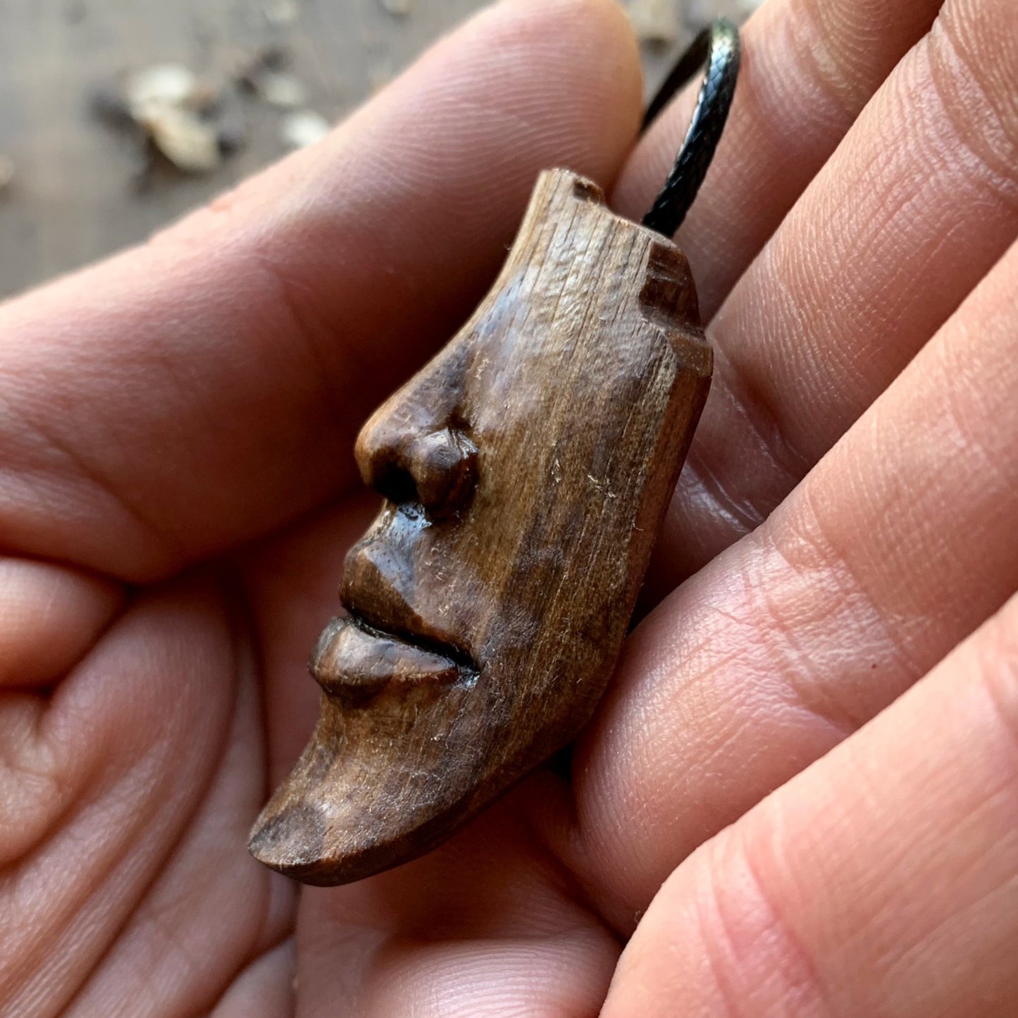 Nose and Lips Pendant