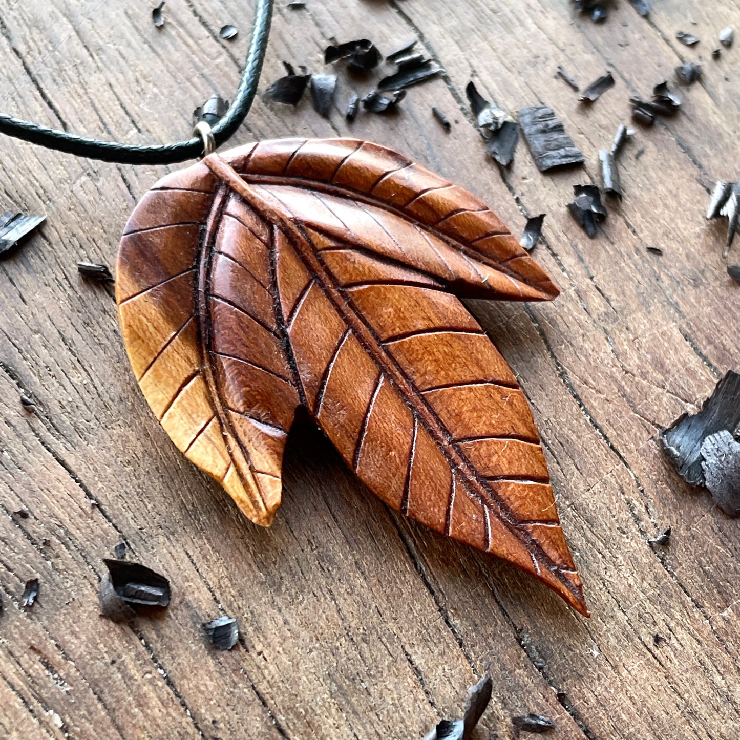 Three Leaves Pendant
