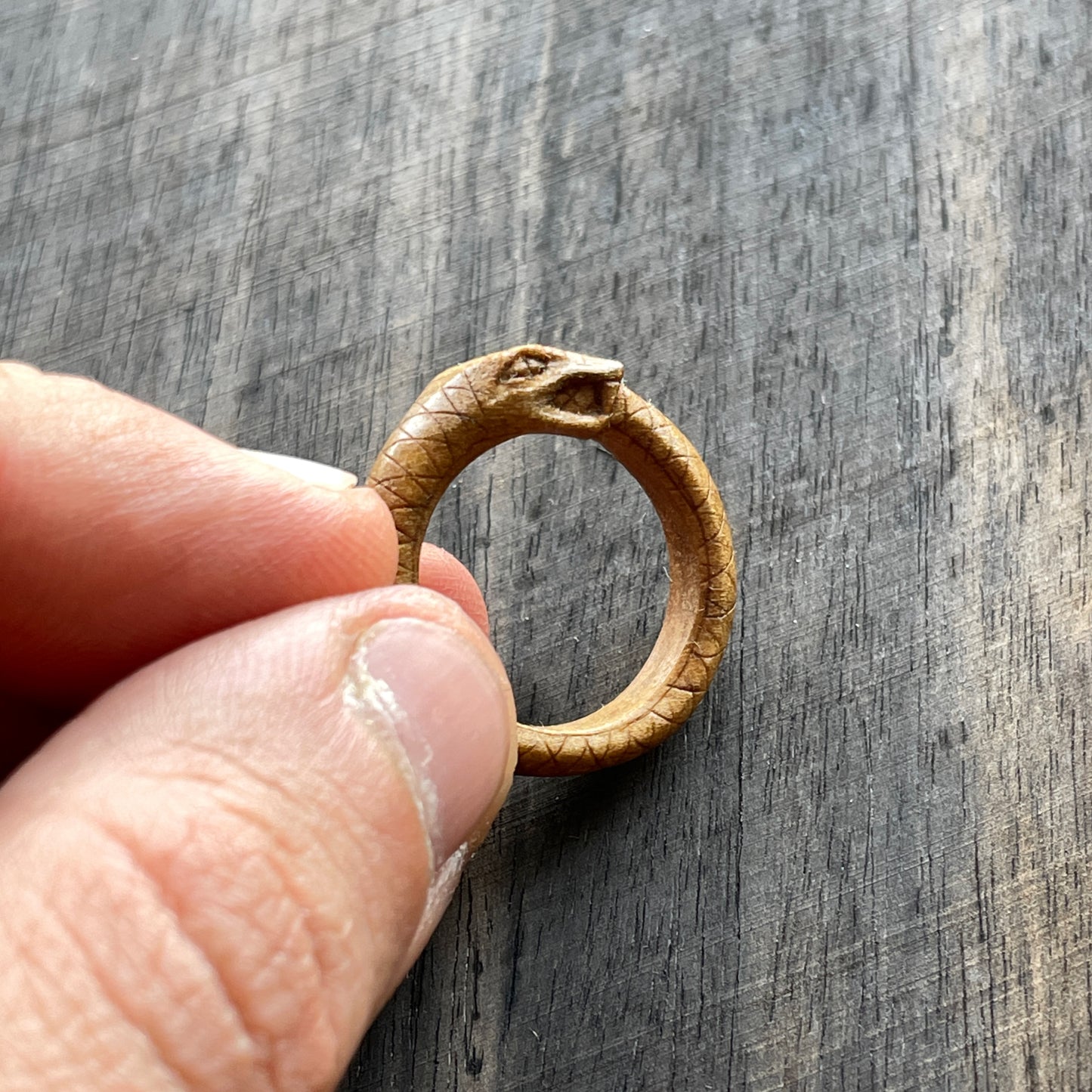 Anello serpente Uroboro