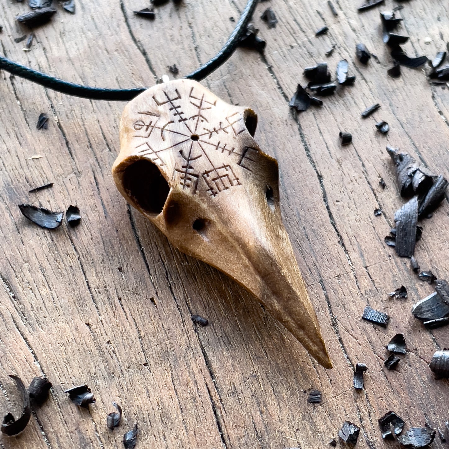 Raven Skull “Vegvísir” Pendant