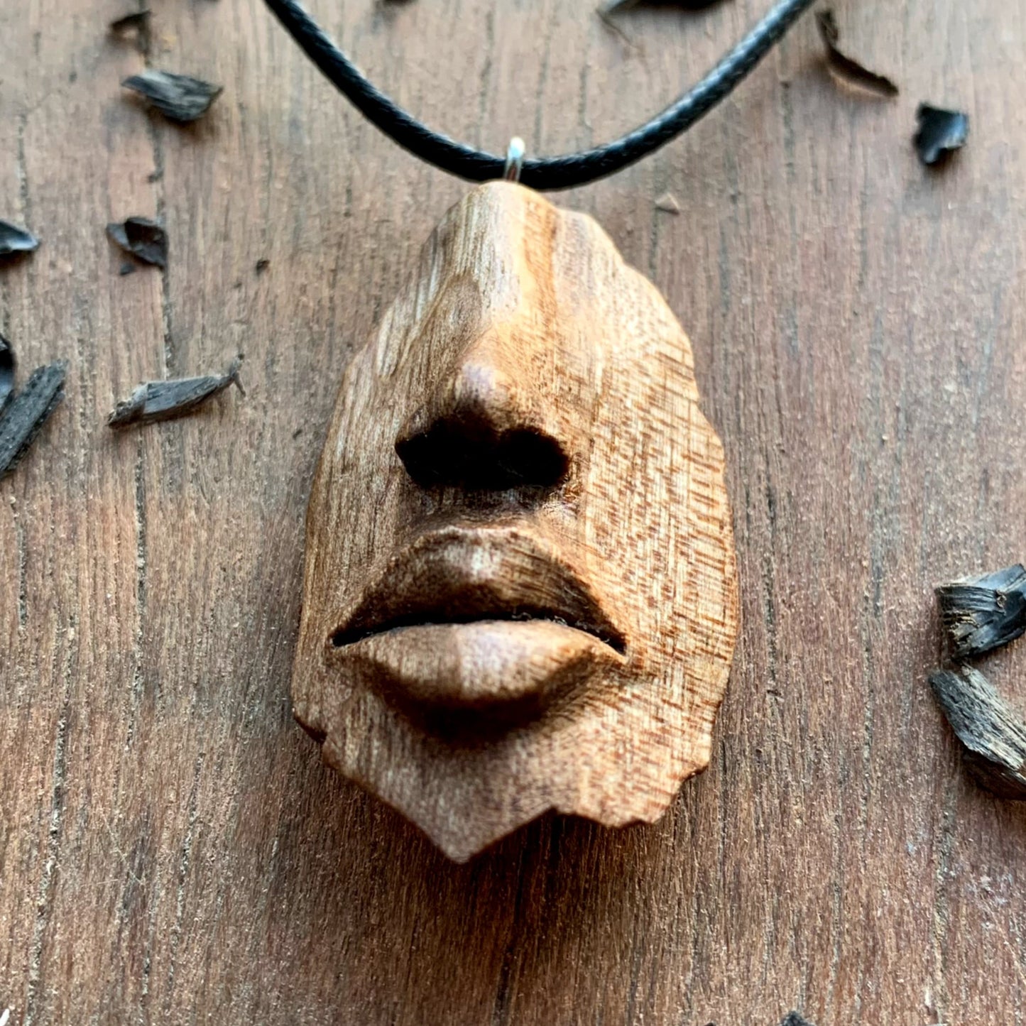 Nose And Lips Pendant