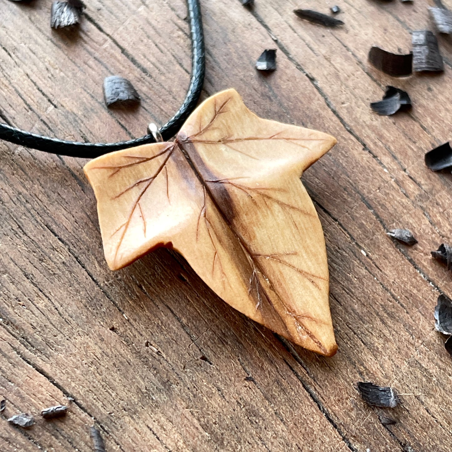 Ivy Leaf Pendant