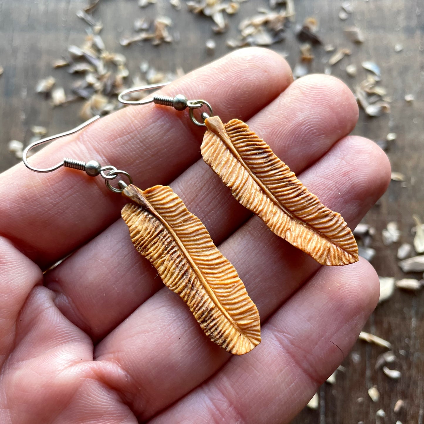 Set Of Feather Pendant And Earrings