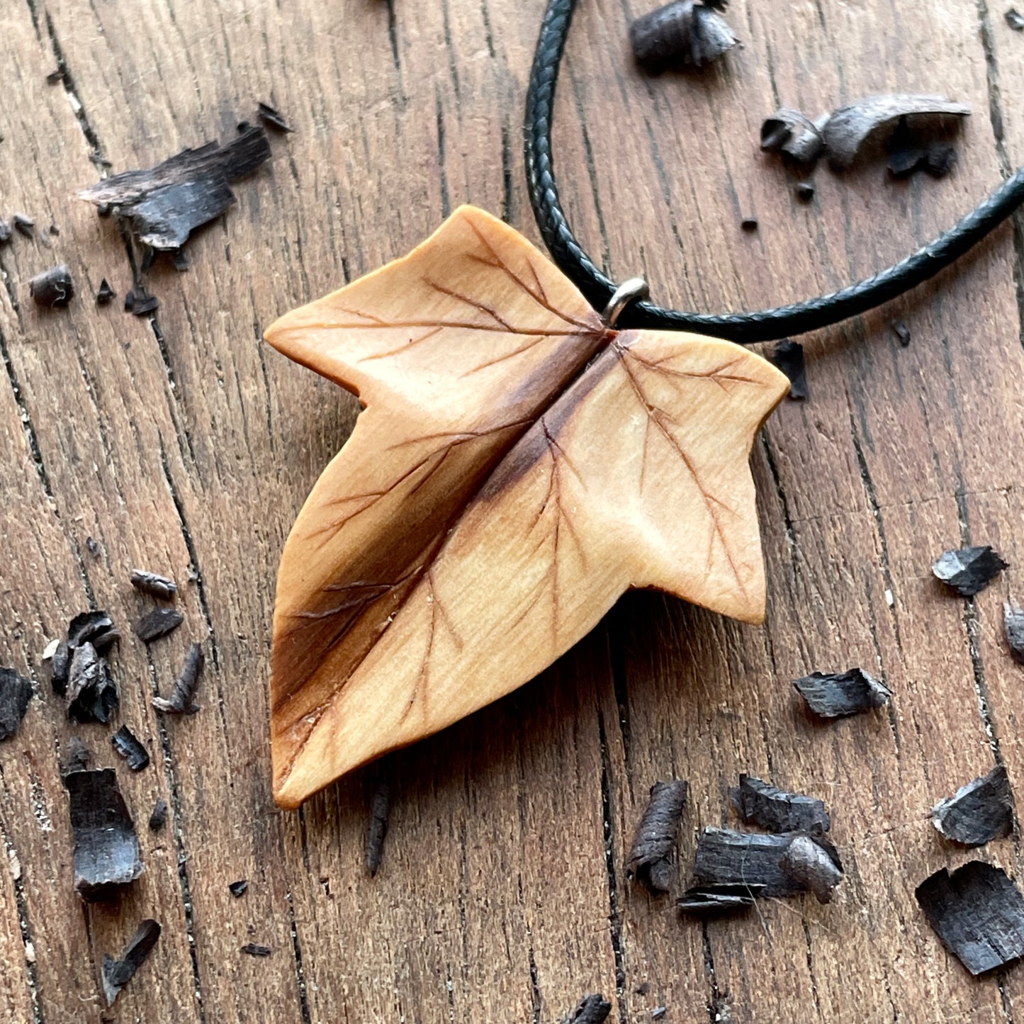 Ivy Leaf Pendant
