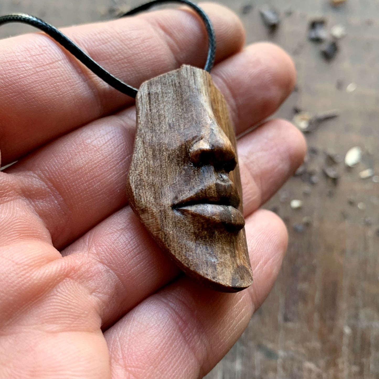 Nose and Lips Pendant