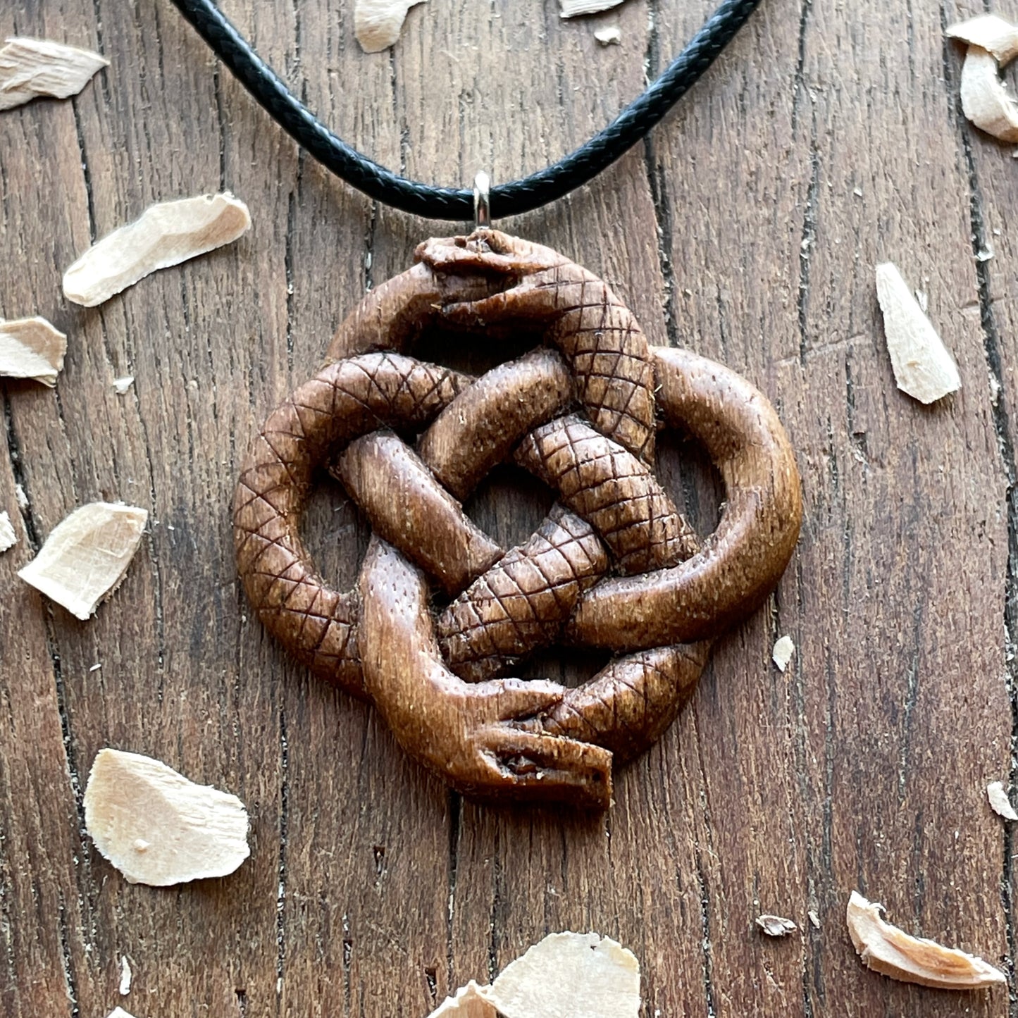 Double Ouroboros Pendant – Celtic Knot