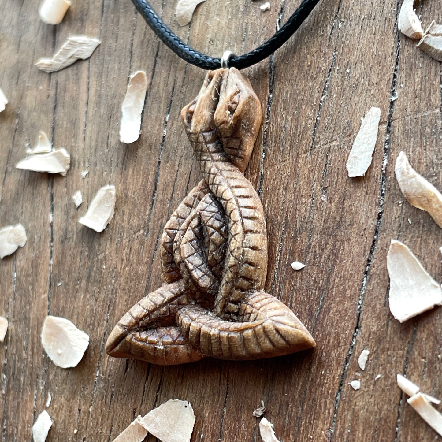 Ouroboros Serpents – Celtic Motherhood Knot