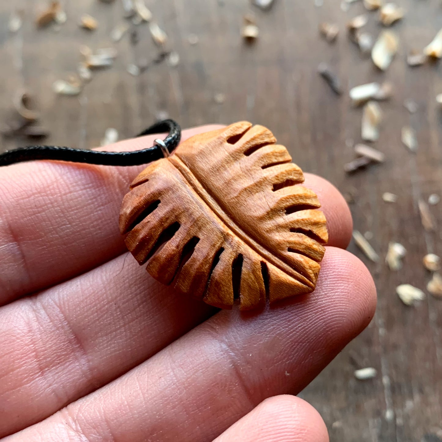 Monstera Leaf Pendant