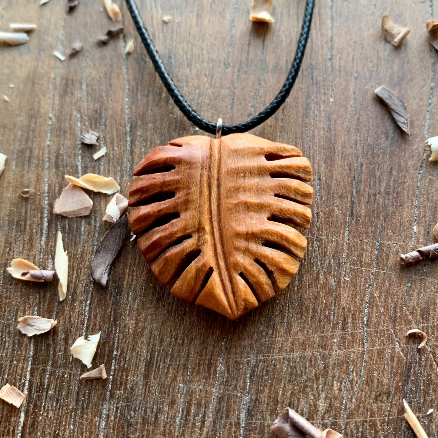 Monstera Leaf Pendant