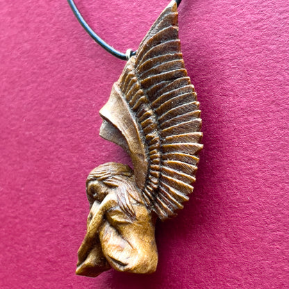 Angel Pendant – Quiet Grace