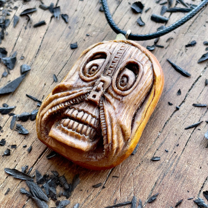 Halloween Pendant – Ghost Skull With Zipper