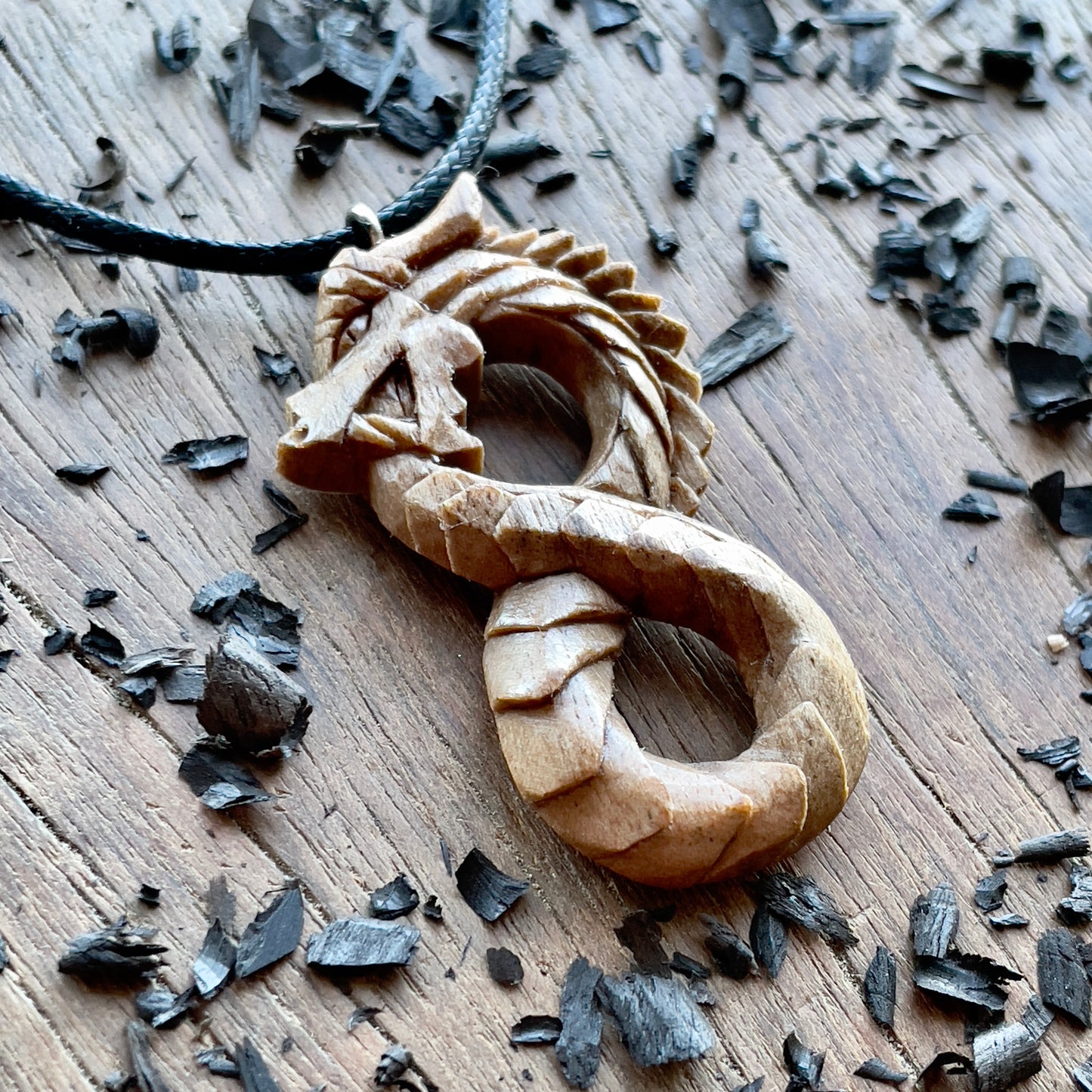 Ciondolo drago Ouroboros