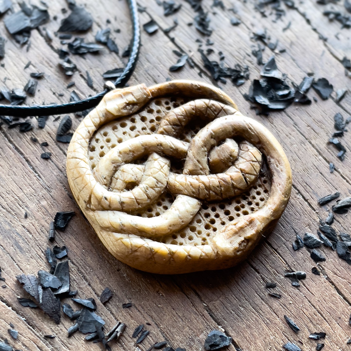 Ciondolo serpenti Ouroboros