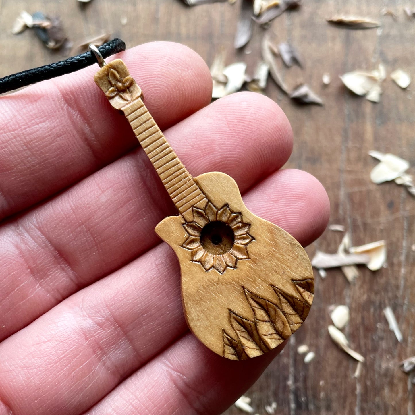 Acoustic Guitar Of Flower And Leaves Design Pendant