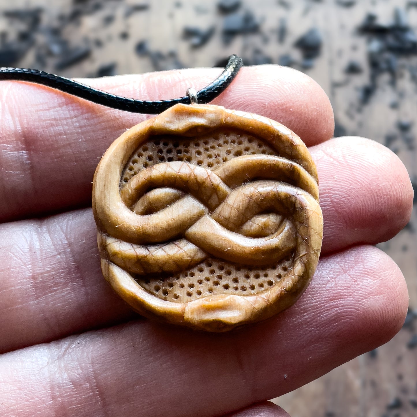 Ciondolo serpente celtico Uroboro