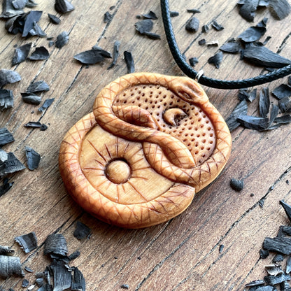 Auryn Uroboro Sun And Moon Pendant