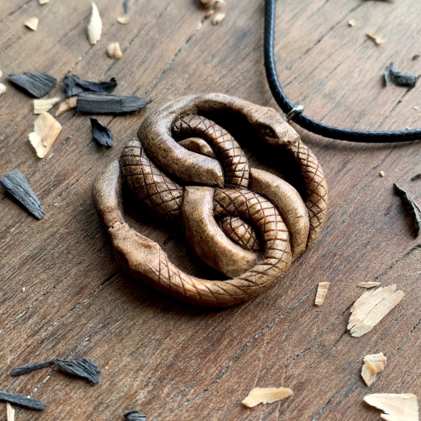 Ouroboros Auryn Snakes Pendant