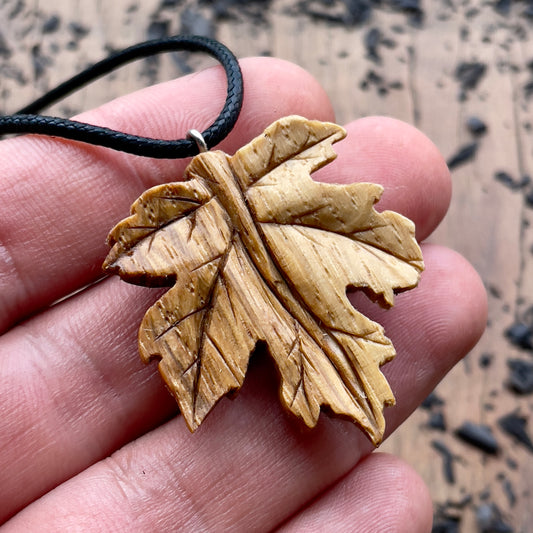 Maple Leaf Pendant - Wind Song