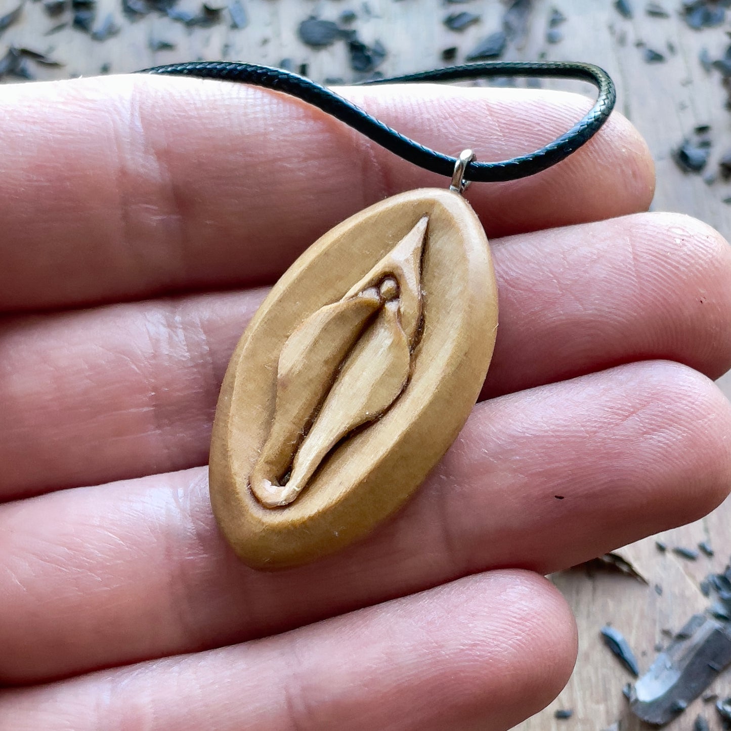 Vulva in Olive Wood