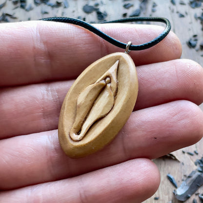 Vulva in Olive Wood