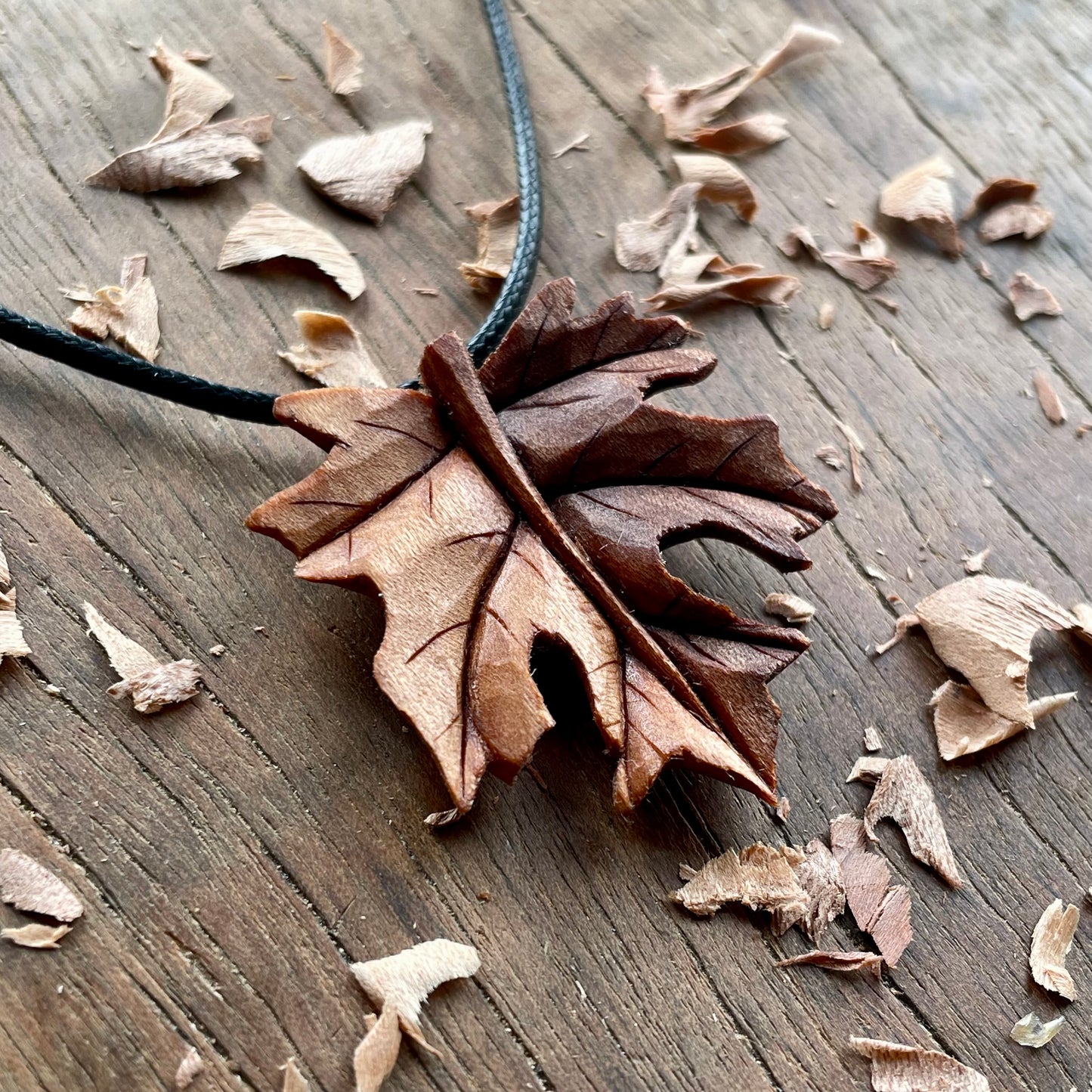 Maple Leaf Pendant - Autumn Spirit