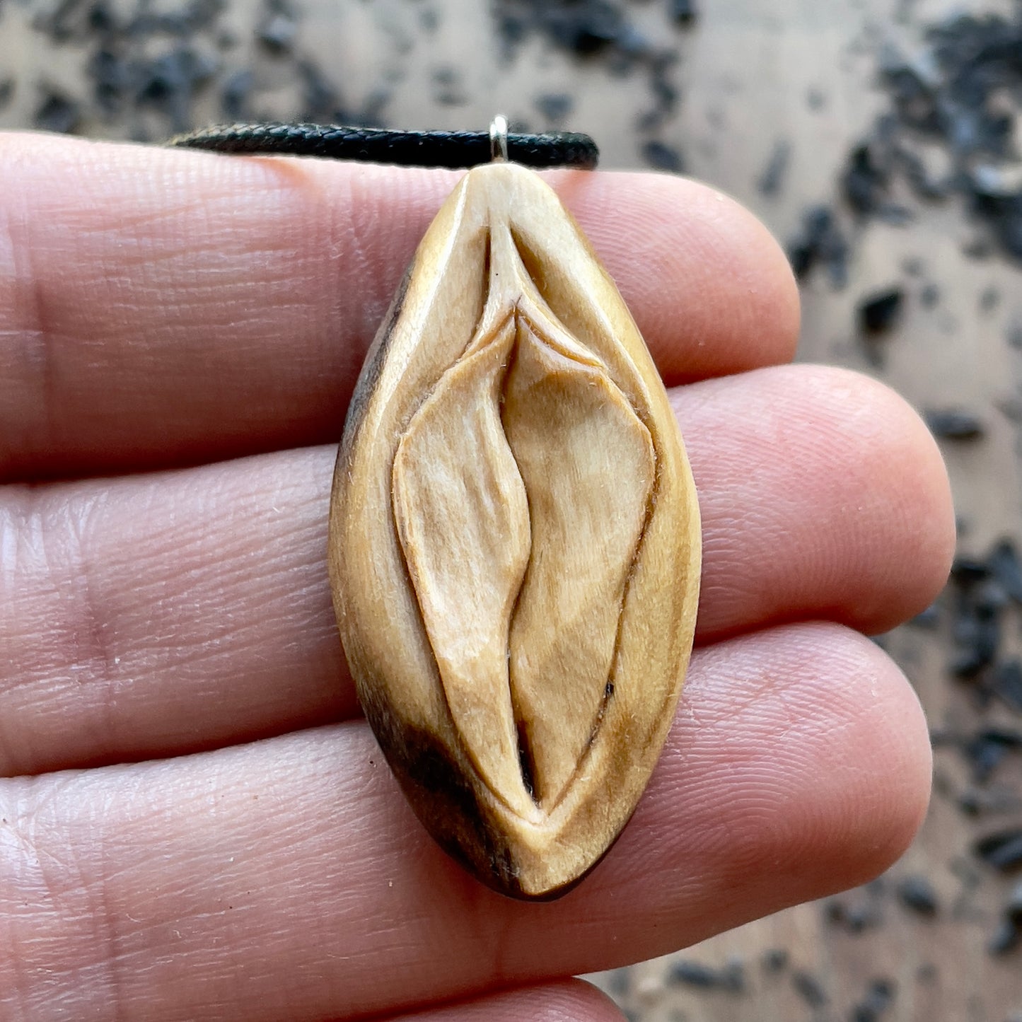 Vulva in Olive Wood