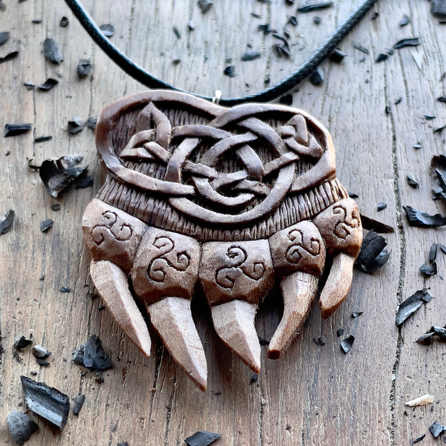 Bear Paw Pendant – Strength and Path