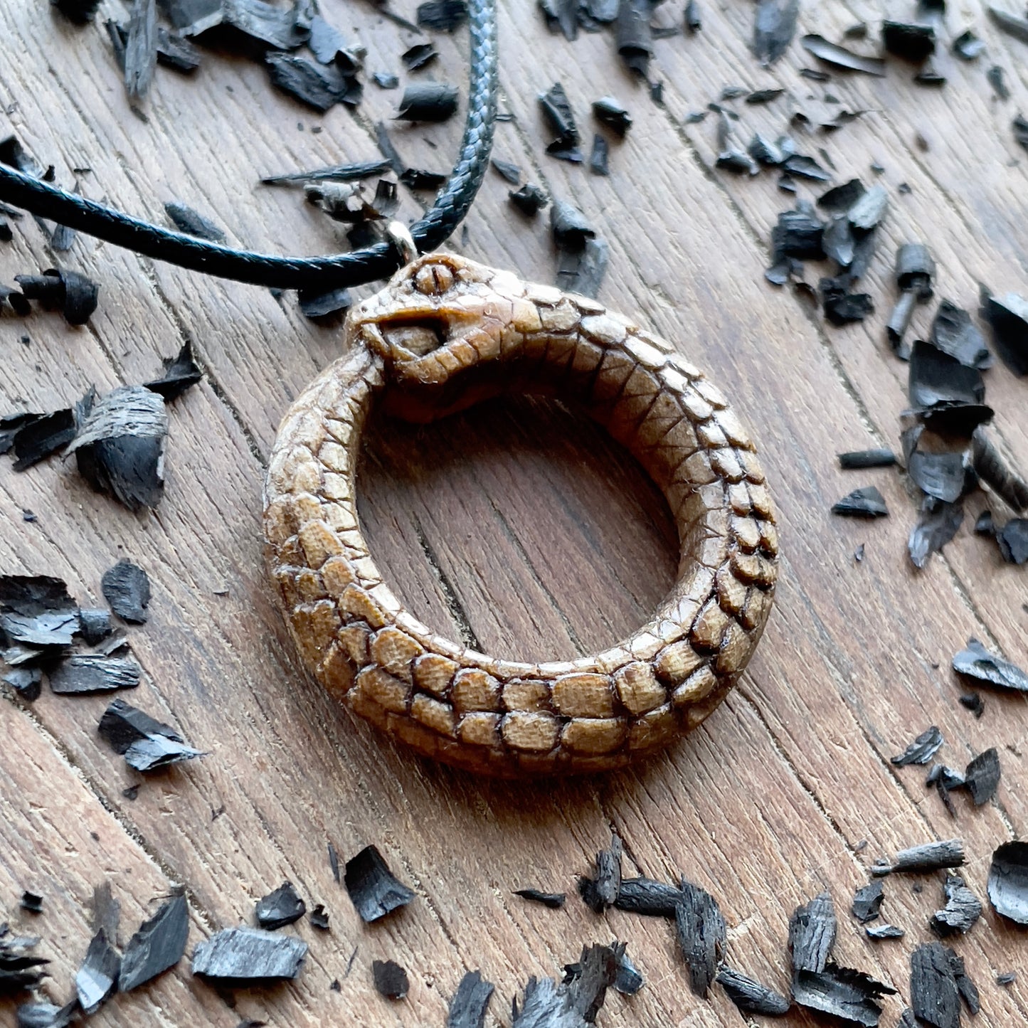 Serpent Ouroboros Pendant – Eternal Cycle Of Renewal