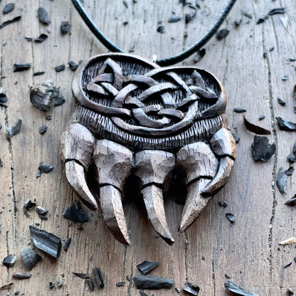 Bear Paw Pendant – Strength and Path